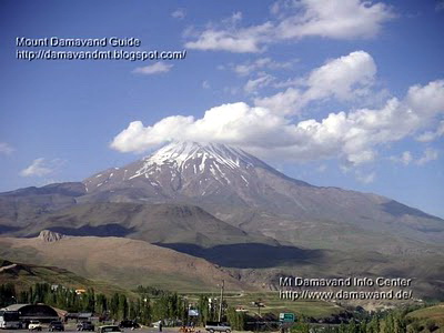 Hiking & trekking Mt Damavand: Damavand south route , altitude about 4000m Photo by A. Soltani